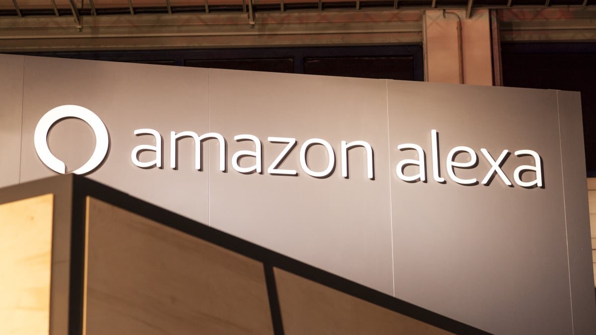 Prepare-se para uma grande variedade de headphones com suporte para Alexa.