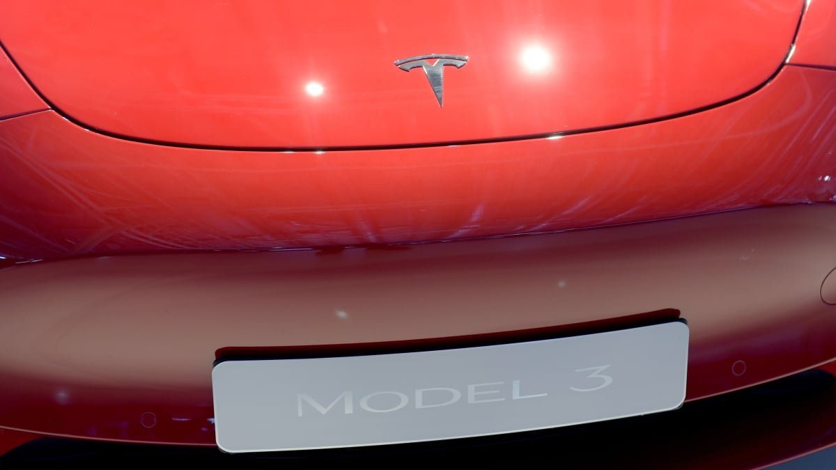 Elon Musk possuía um estilo descontraído, mas não compareceu à teleconferência de resultados da Tesla.