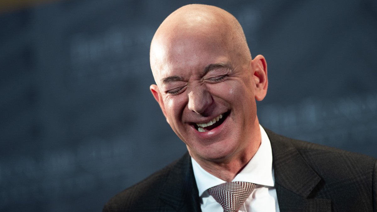 Amazon quer aumentar as vendas de produtos Apple, mas há uma condição.